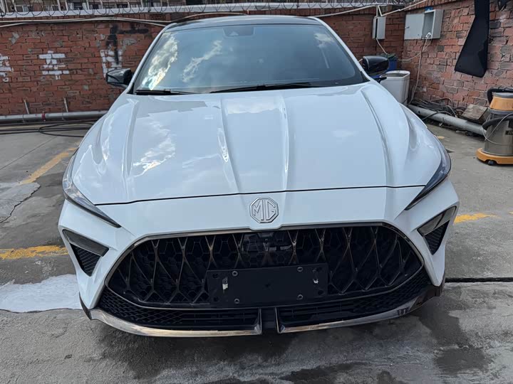 Photo 2 - MG Motor 5 Scorpio