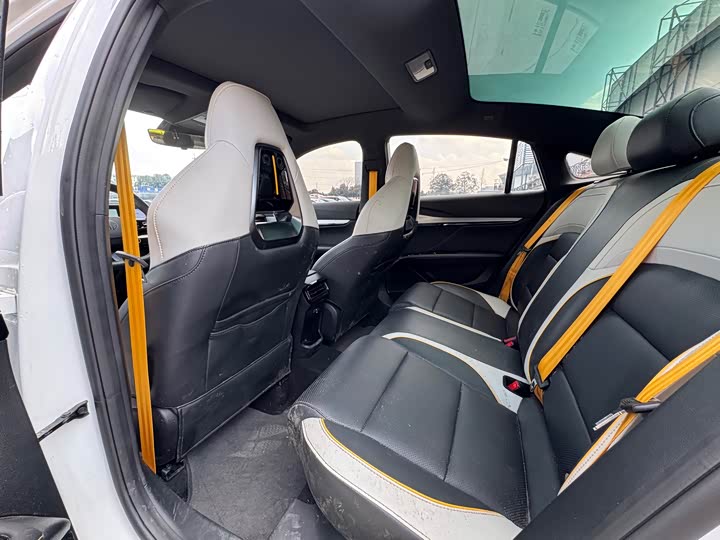 Photo 8 - MG Motor 5 Scorpio