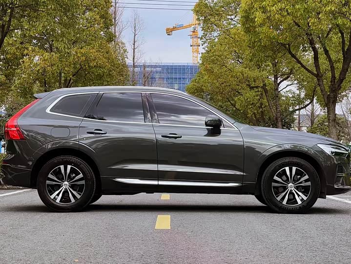 Фото 4 - Volvo XC60