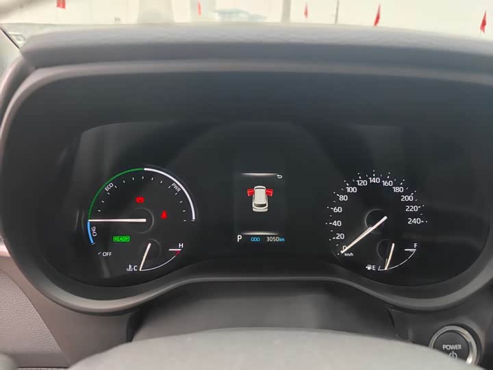 Фото 7 - Toyota Sienna