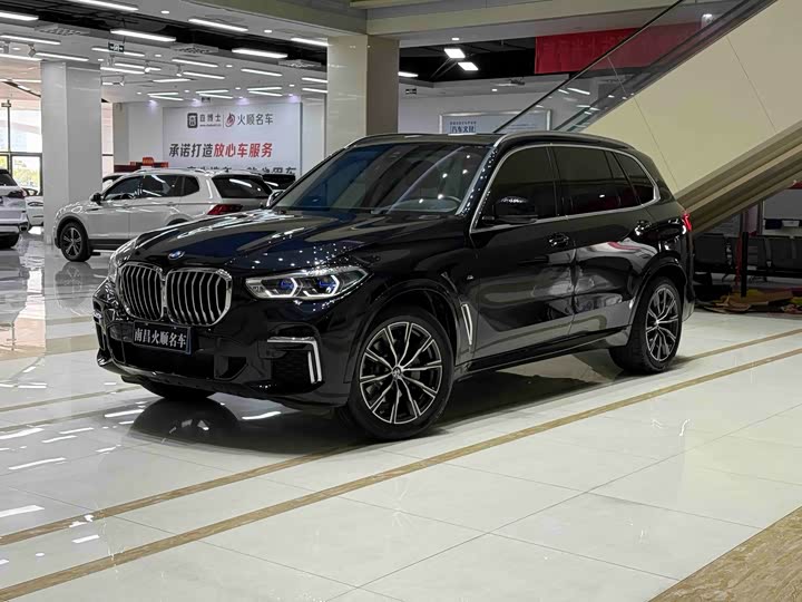 Фото 1 - BMW X5