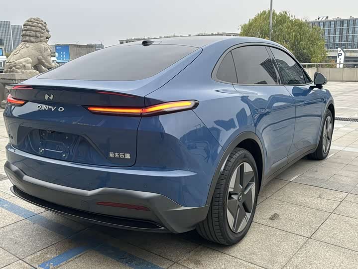 Фото 6 - Nio Onvo L60