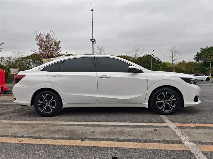 Фото 4 - Honda Crider