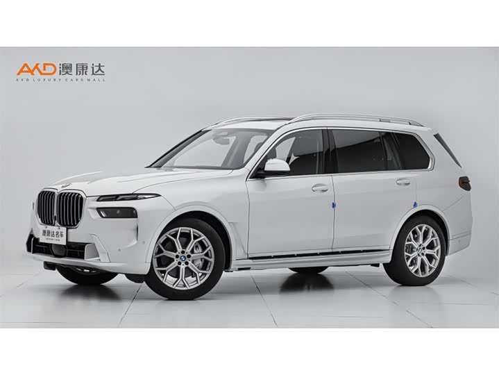 Фото 1 - BMW X7