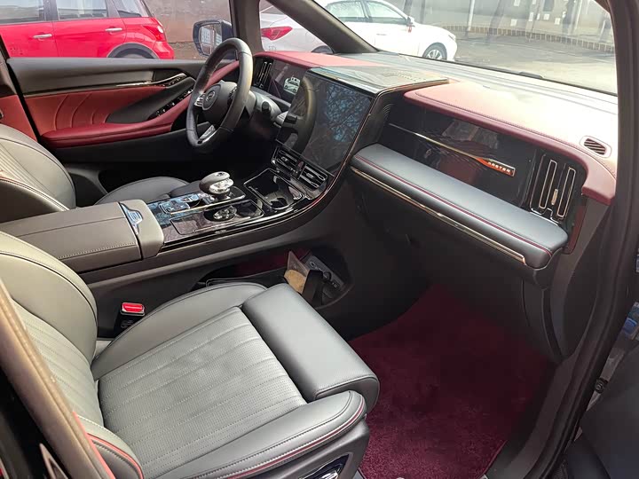 Photo 6 - GAC Trumpchi M8