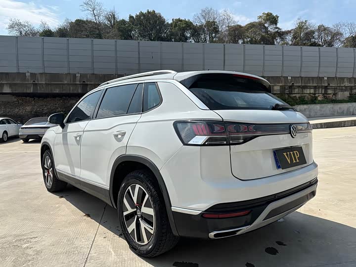 Фото 7 - Volkswagen Tayron