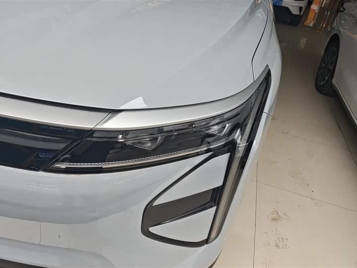 Фото 5 - Exeed RX C-DM Hybrid