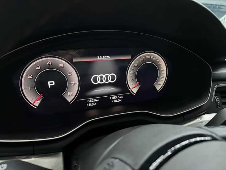 Фото 7 - Audi A4L
