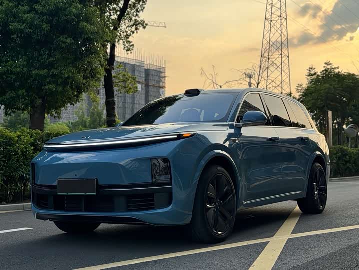 Фото 1 - LiXiang L9