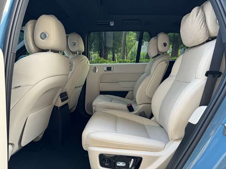 Фото 6 - LiXiang L9