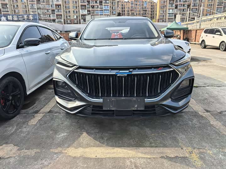Фото 2 - Changan Oshan X5