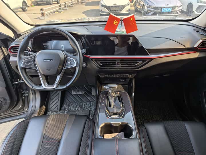 Фото 7 - Changan Oshan X5