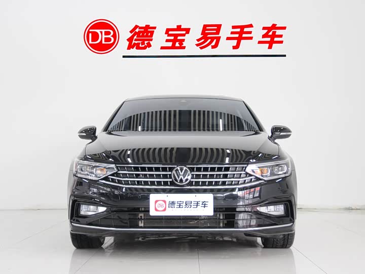 Фото 2 - Volkswagen Magotan