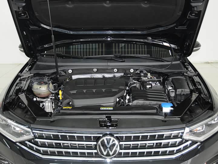 Фото 6 - Volkswagen Magotan