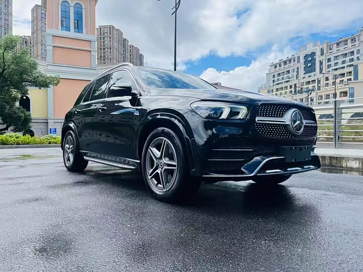 Фото 3 - Mercedes-Benz GLE-Class
