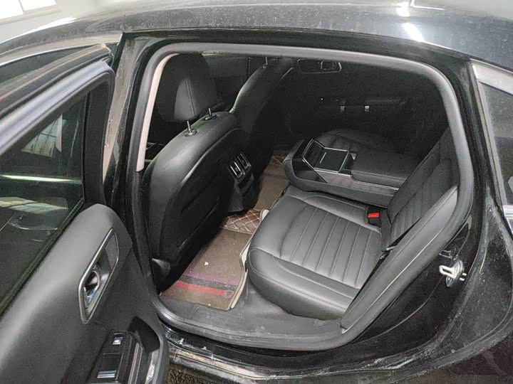 Фото 5 - Citroen C6