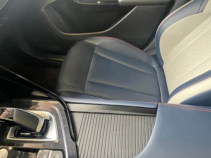 Фото 8 - Dongfeng Aeolus AX7