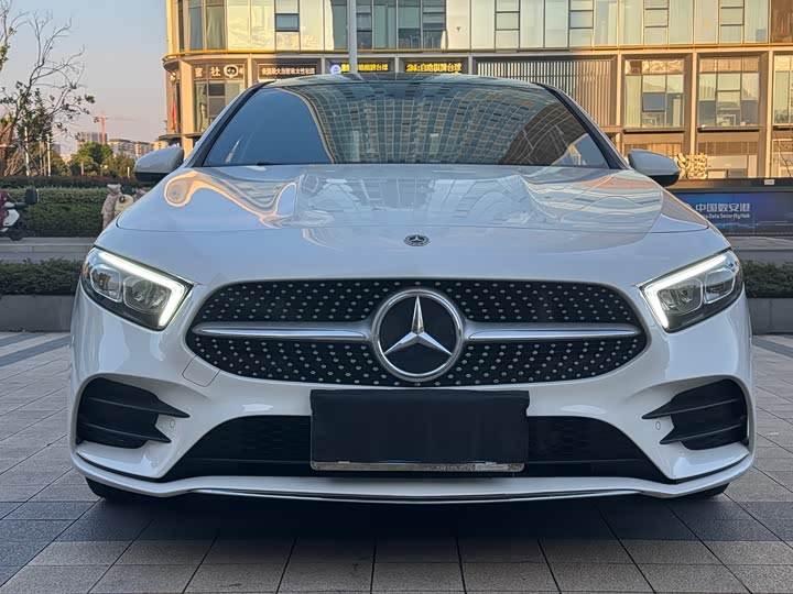 Фото 2 - Mercedes-Benz A-Class