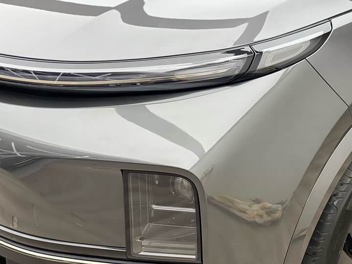 Фото 6 - LiXiang L8