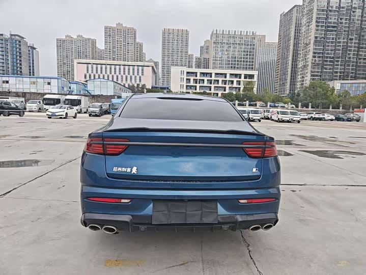 Фото 8 - Geely Preface