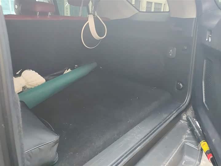 Фото 4 - Tank 400 Hybrid