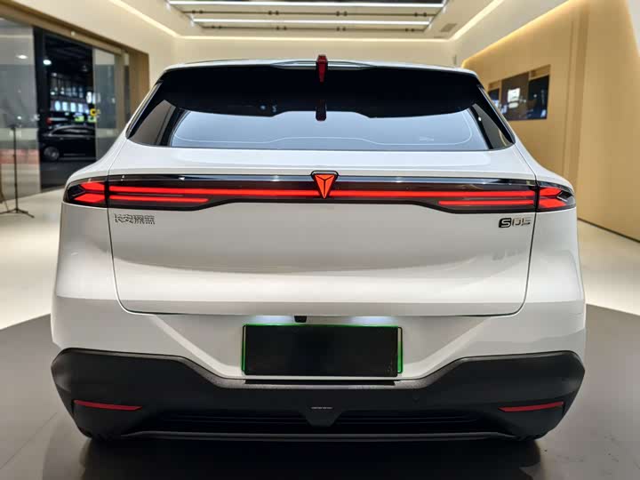 Фото 6 - Changan Deepal S05