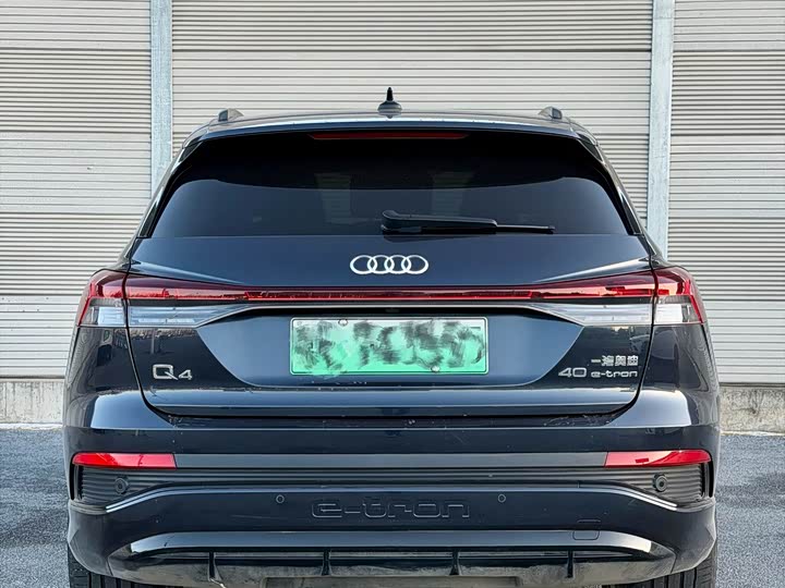 Фото 5 - Audi Q4 e-tron