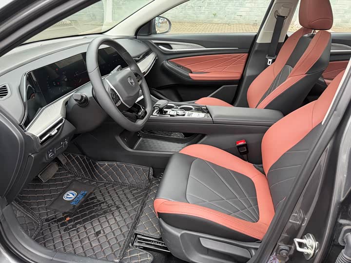 Photo 5 - Changan Eado Plus