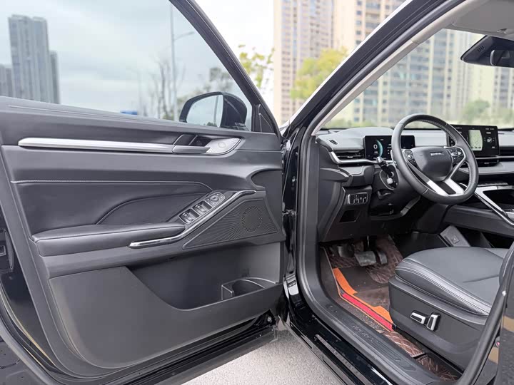 Фото 8 - Haval H6