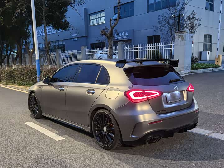 Фото 9 - Mercedes-Benz A-Class AMG