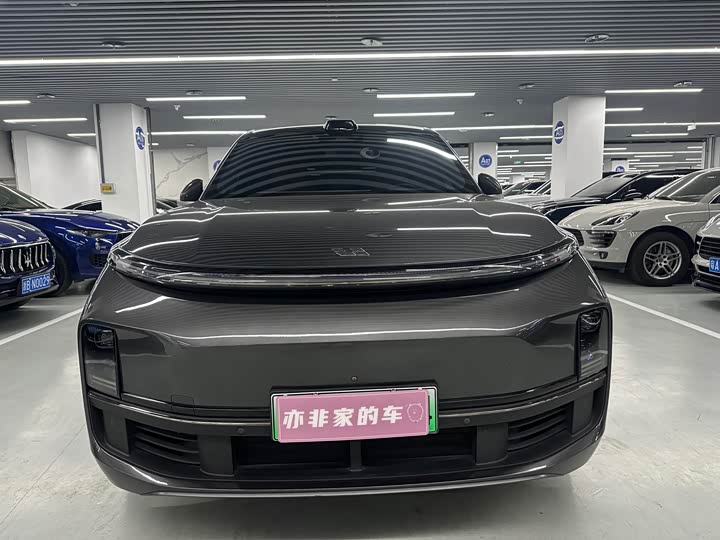 Фото 2 - LiXiang L8