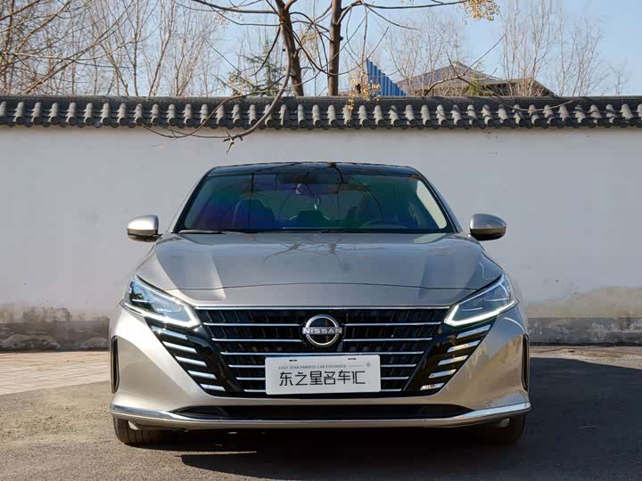 Фото 2 - Nissan Teana