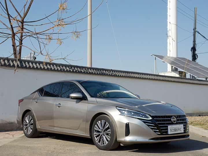 Фото 3 - Nissan Teana