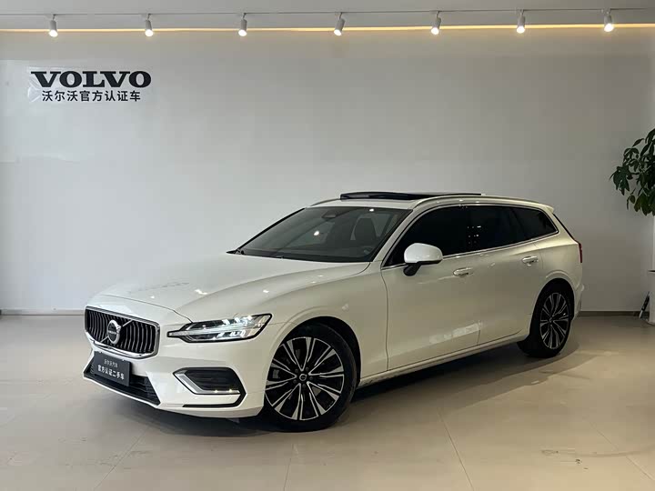 Фото 1 - Volvo V60