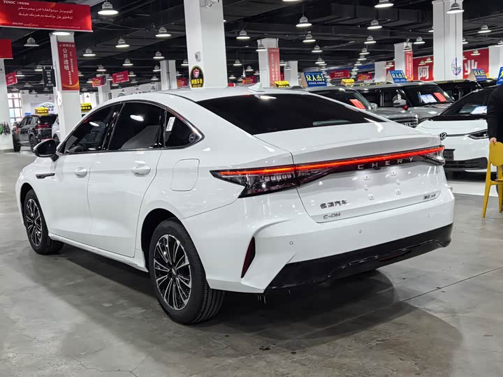 Фото 5 - Chery Fulwin A8