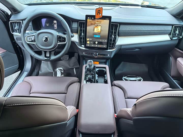 Фото 6 - Volvo S90