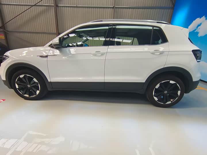 Фото 9 - Volkswagen Tacqua