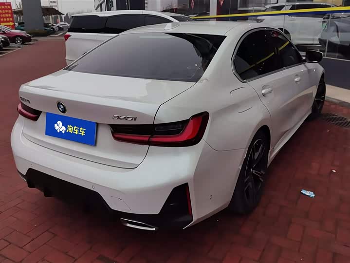 Фото 3 - BMW 3 Series