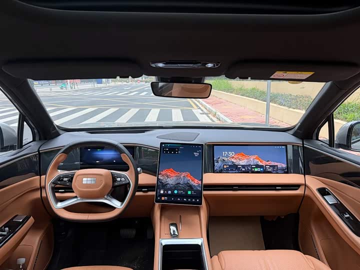 Фото 8 - Geely Galaxy L7