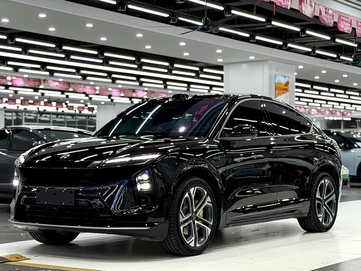 Фото 1 - Nio EC6