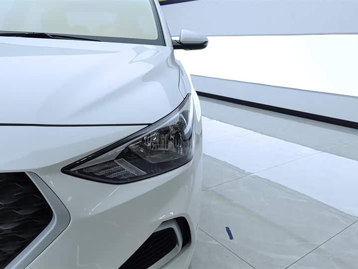 Фото 5 - Hyundai Celesta