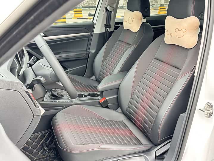 Фото 7 - Volkswagen Lavida