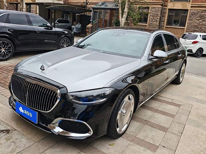 Фото 1 - Mercedes-Benz Maybach S-Class