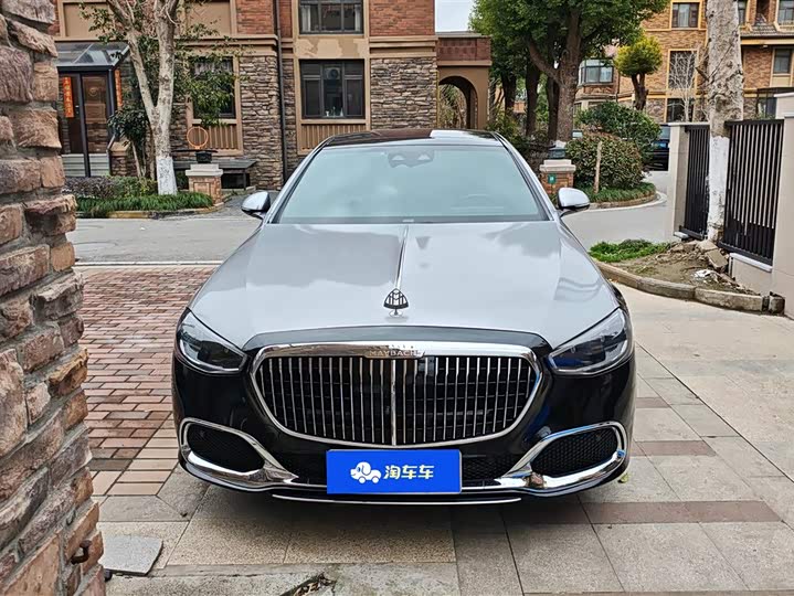 Фото 2 - Mercedes-Benz Maybach S-Class