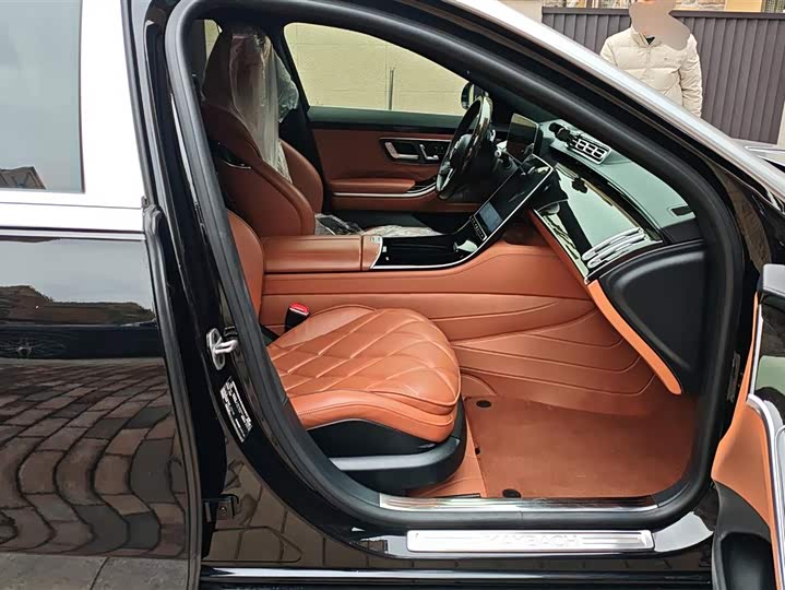 Фото 8 - Mercedes-Benz Maybach S-Class