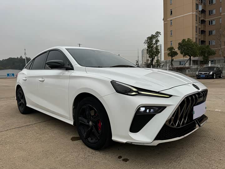 Фото 3 - MG Motor 5 Scorpio