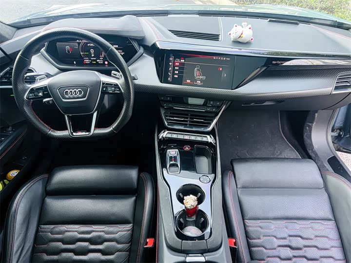 Фото 8 - Audi RS e-tron GT