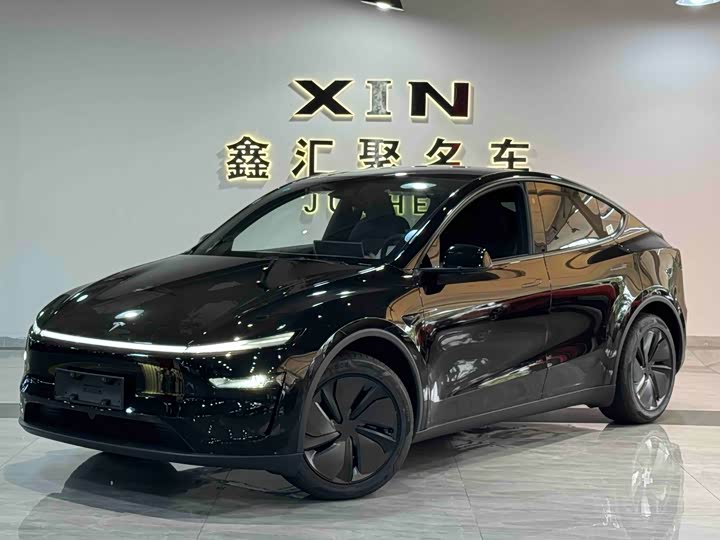 Фото 2 - Tesla Model Y