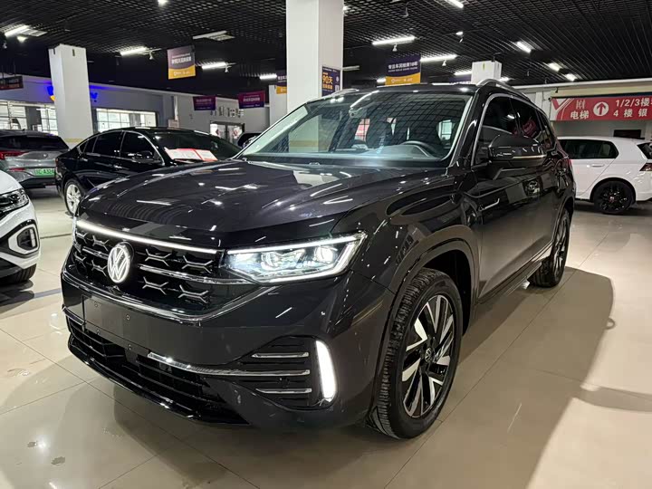 Photo 1 - Volkswagen Tayron