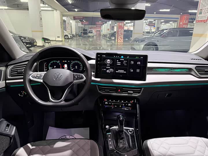 Photo 5 - Volkswagen Tayron